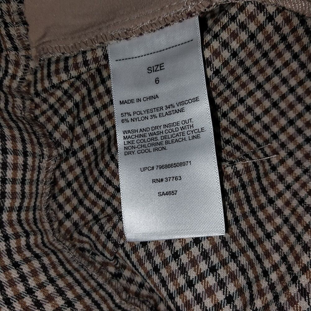 Rafaella Women's  Pull On Stretch Pant Size 6 - Picture 9 of 9